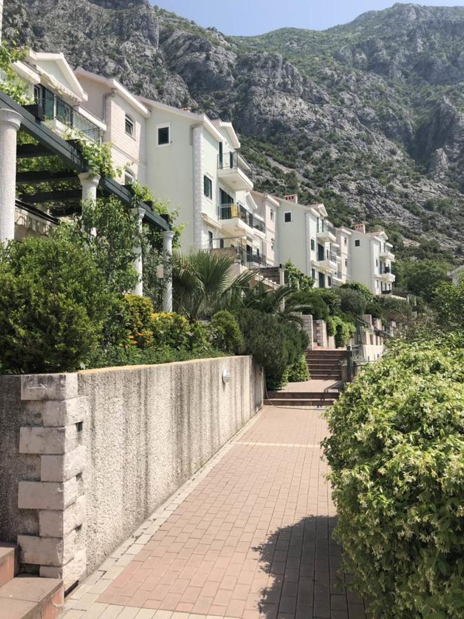 Green Village Kotor Extérieur photo