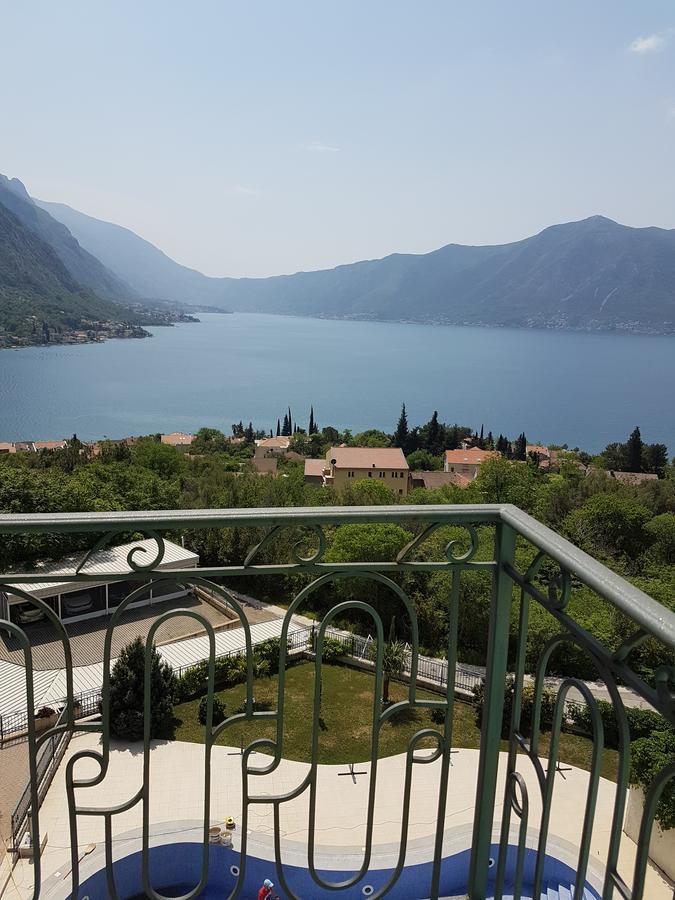 Green Village Kotor Extérieur photo